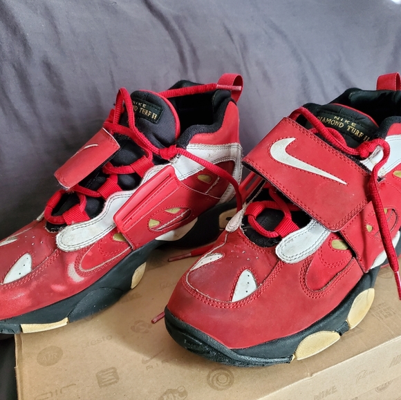 *2-for-$10* Nike air diamond turf Deion Sanders size 5.5y - Picture 3 of 5